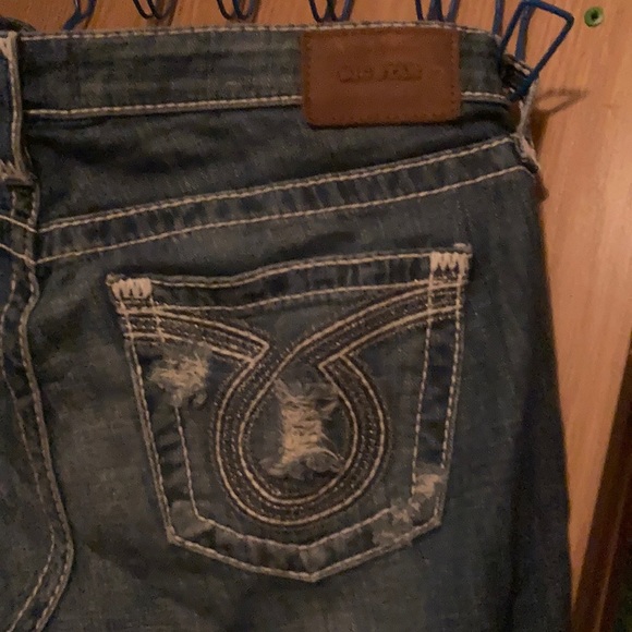 Big Star Capri's - Picture 2 of 3